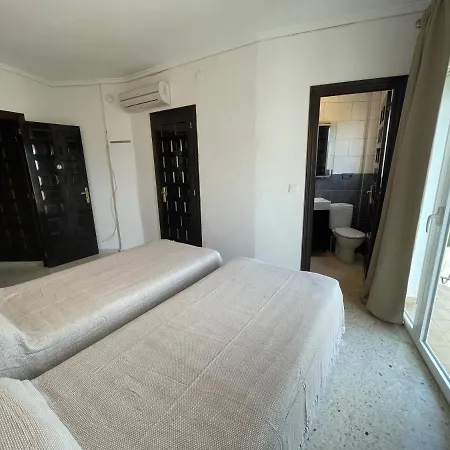 Atico El Retiro Apartment